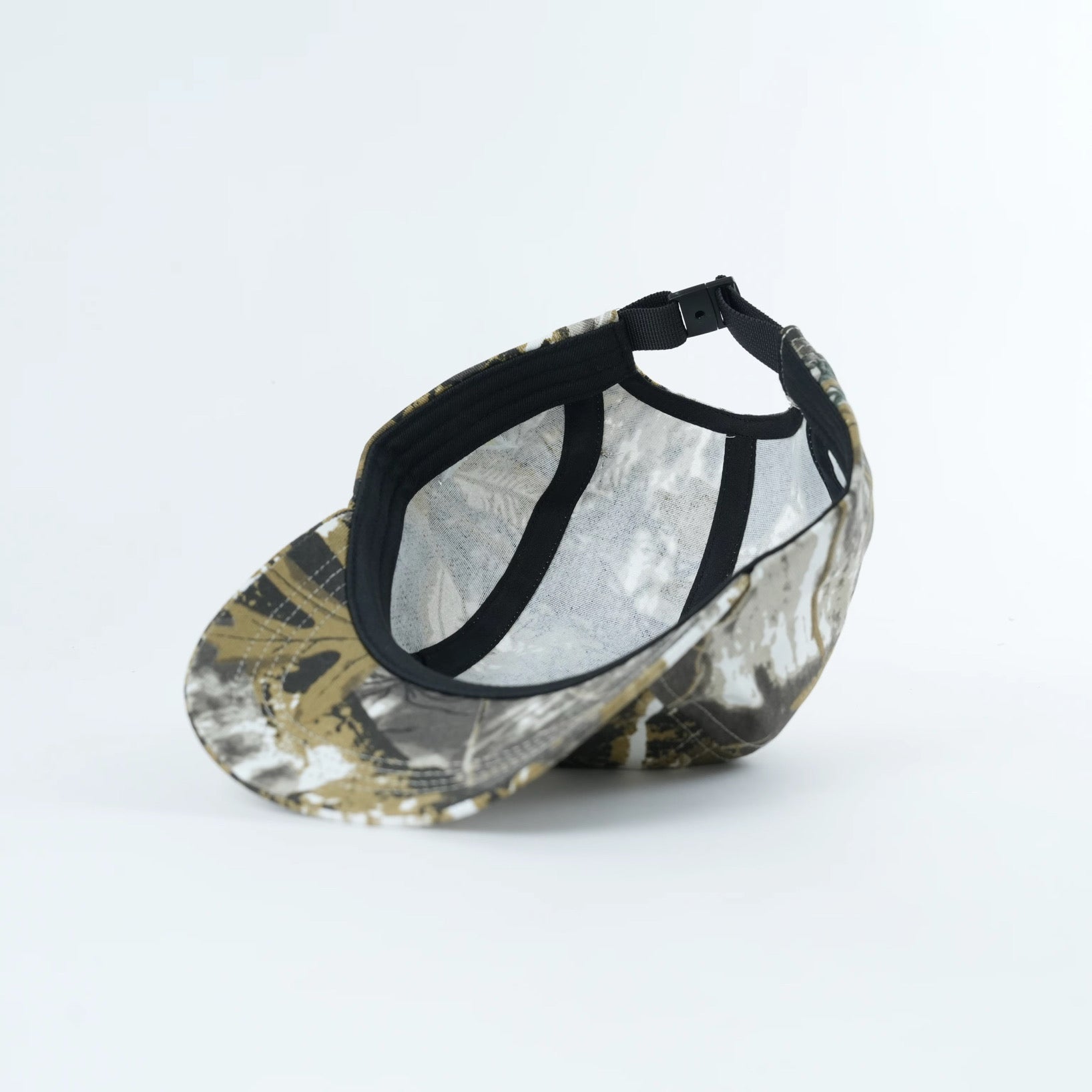 RuntheWorld Camouflage Cap